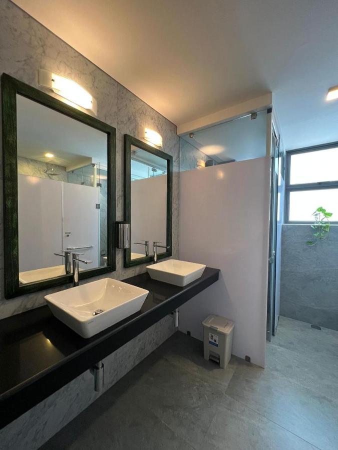 קולומבו Vibe Hostels מראה חיצוני תמונה